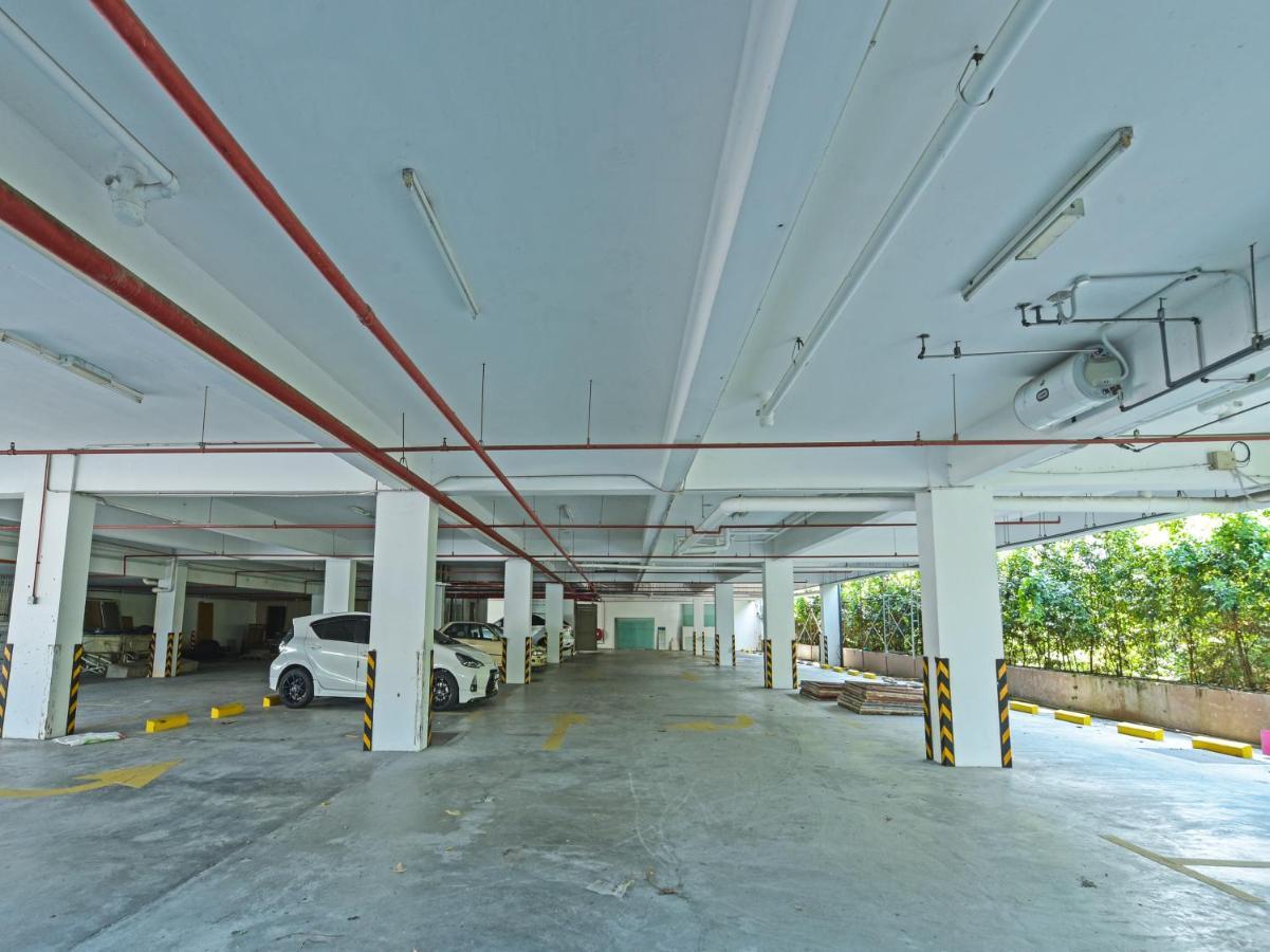 Capital O 90130 Sawadee Hotel Johor Bahru Exteriör bild